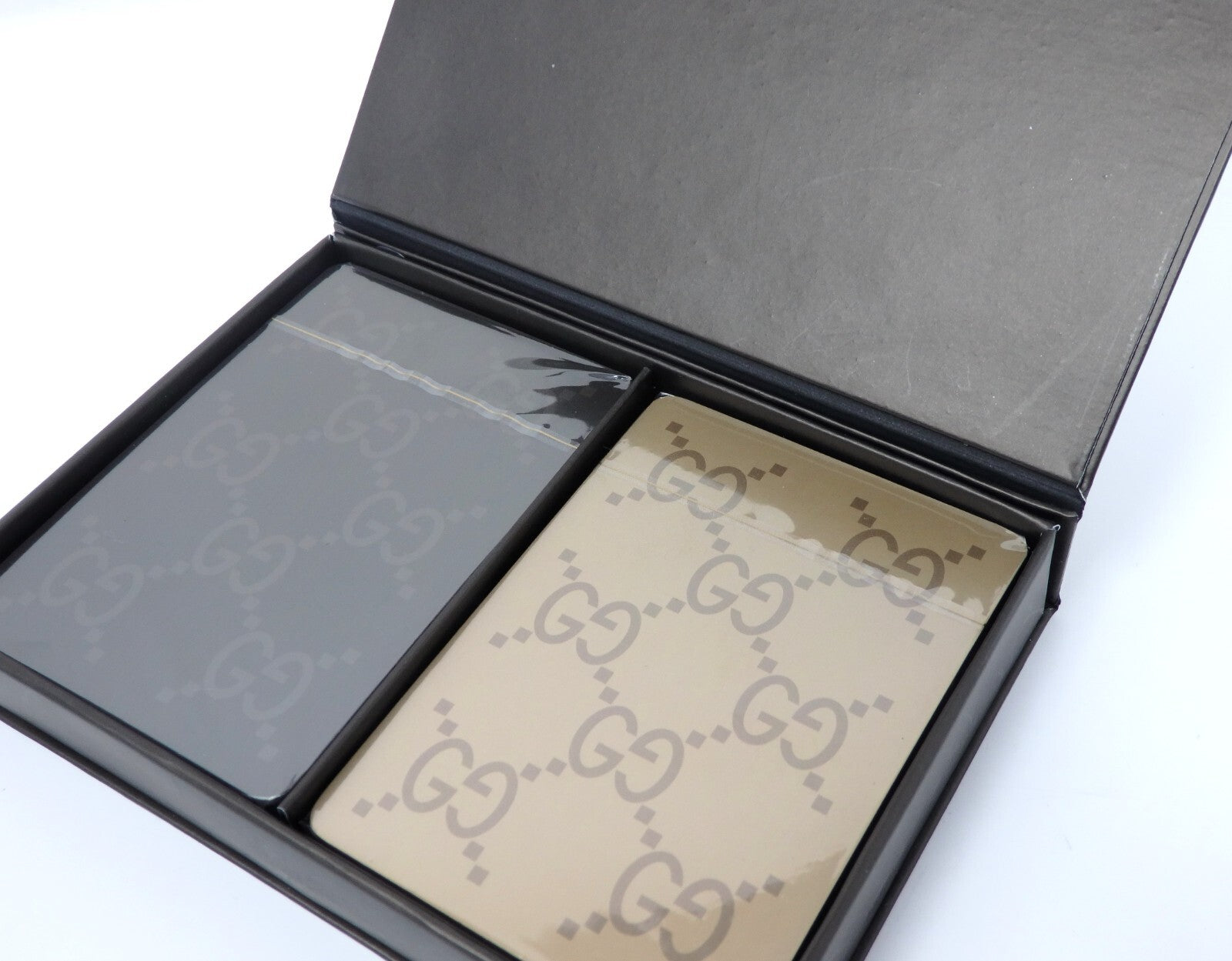 GUCCI 2 Deck Playing Cards Game Authe Classic Interlocking GG Logo Sealed w/ Box
