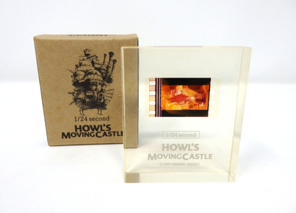 Studio Ghibli HOWL’S MOVING CASTLE 1/24 2 Second Cube & Mini Figure Set Miyazaki