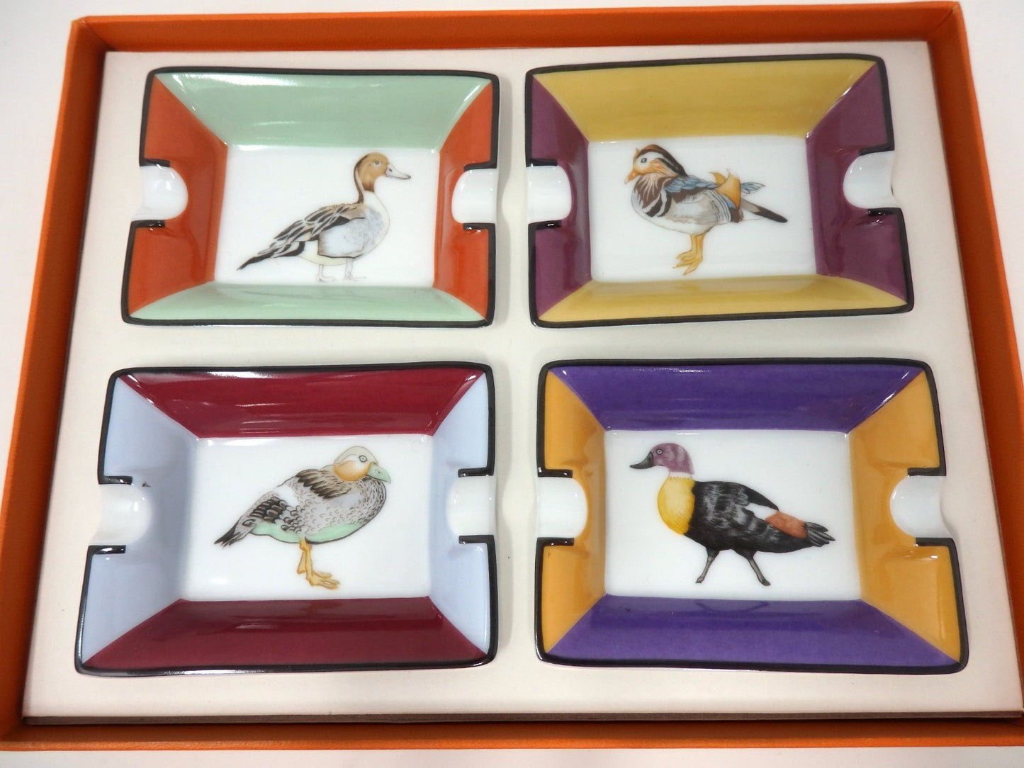 HERMES Mini Ashtray Set 4 Plate Change Tray Bird Pattern Porcelain Interior Box