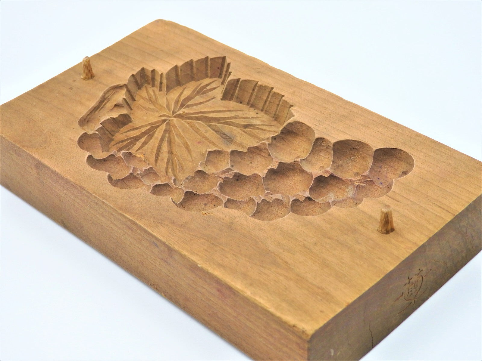 WAGASHI Kashigata Japanese Sweets Wooden Mold Grape Vintage Pastry Cake Rare #1