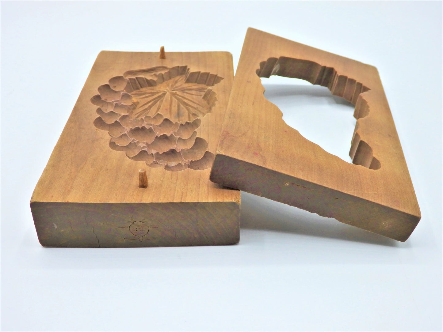 WAGASHI Kashigata Japanese Sweets Wooden Mold Grape Vintage Pastry Cake Rare #1