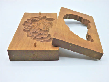 WAGASHI Kashigata Japanese Sweets Wooden Mold Grape Vintage Pastry Cake Rare #1