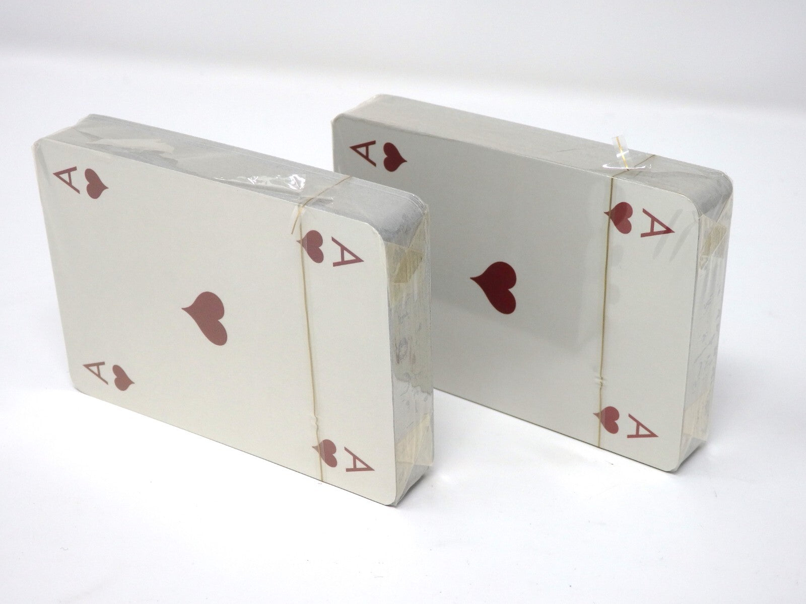 GUCCI 2 Deck Playing Cards Game Authe Classic Interlocking GG Logo Sealed w/ Box