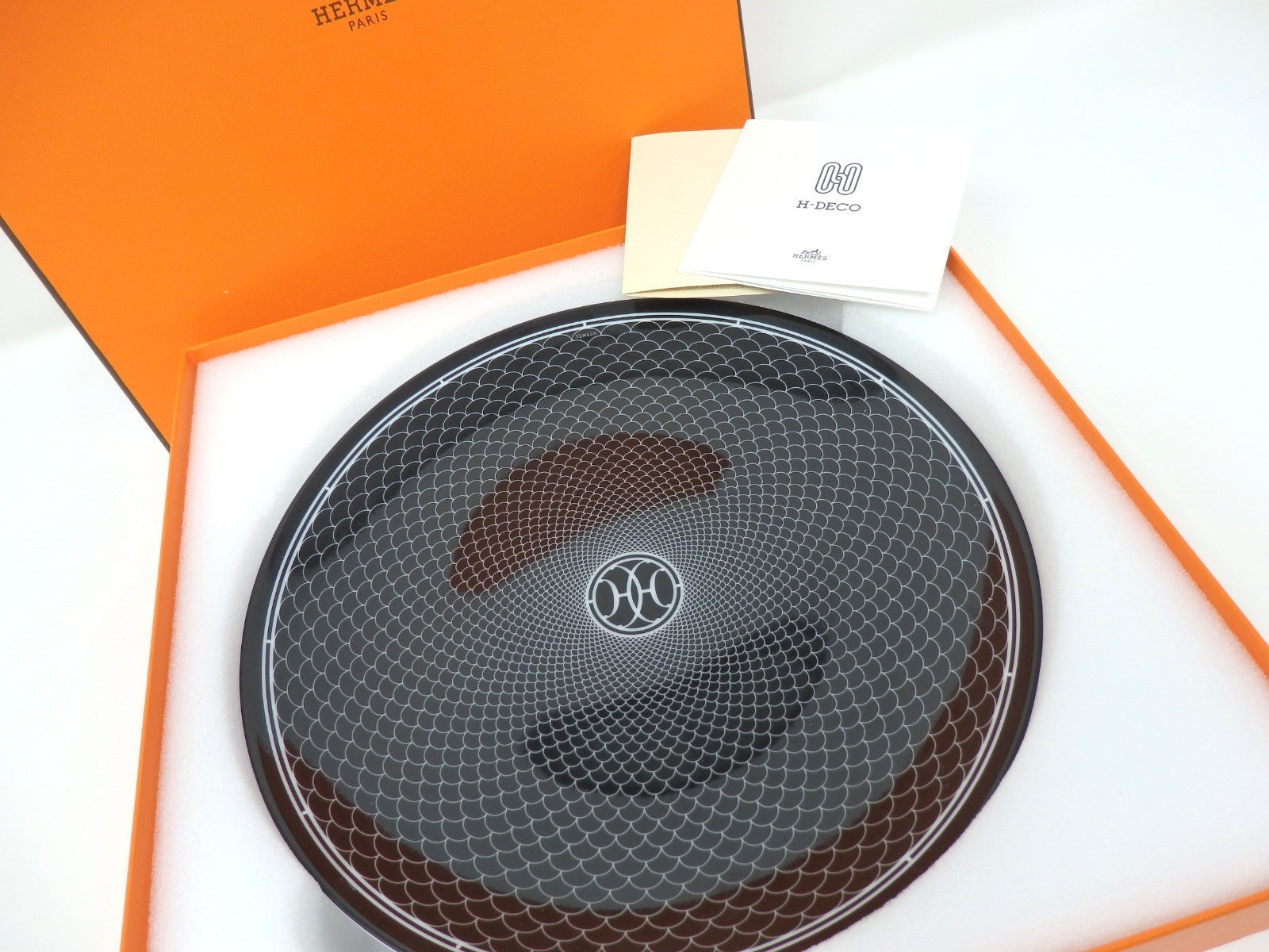 HERMES H Deco Porcelain Plate Black 21.5cm Tableware Dish w/ Box Made in France
