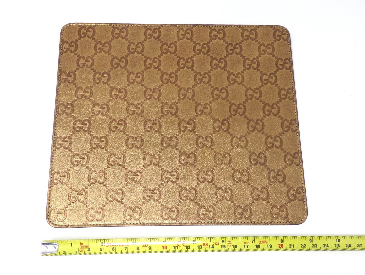 GUCCI Ssima GG Monogram Logo Leather Mouse Pad Gold color Boxed Authe Mint Gift