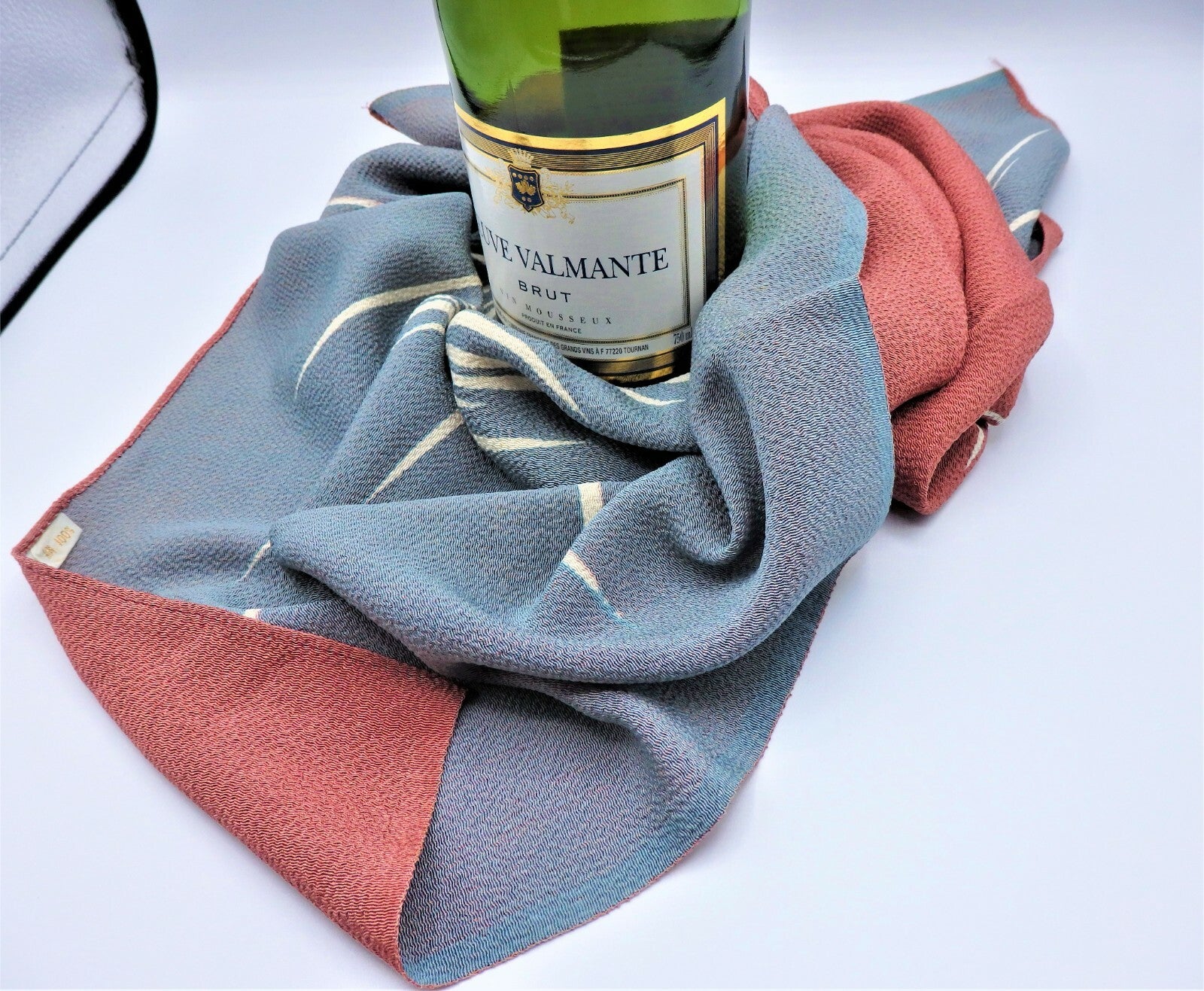 FUROSHIKI Japanese Wrapping Cloth SILK 100 Fabric Chirimen Reversible Multicover